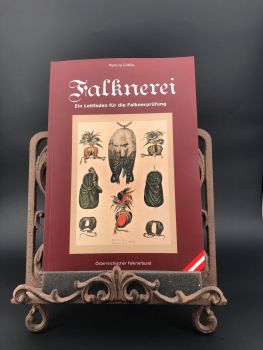 Martina Gräßle: Falknerei-Ein Leitfaden für die Falknerprüfung